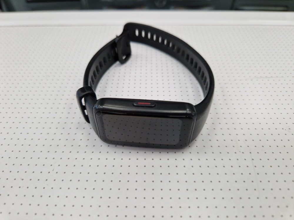 Смарт-часы Xiaomi Mi Smart Band 6