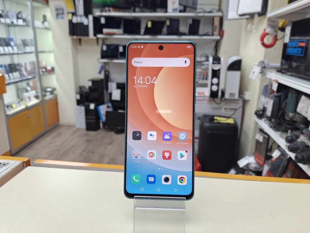 Смартфон Tecno Camon 19 6/128