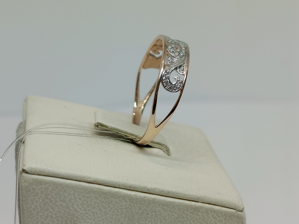 КОЛЬЦО С КАМНЯМИ (Au 585)