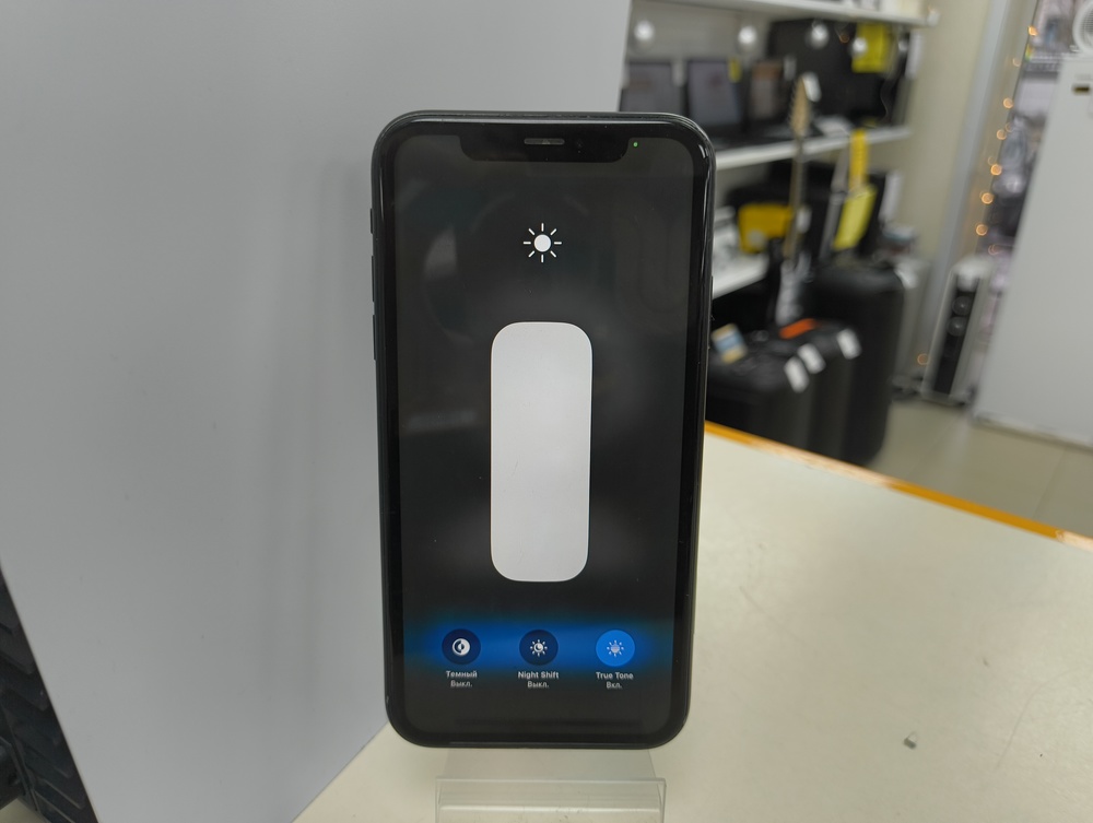 Смартфон Apple iPhone Xr 64Gb