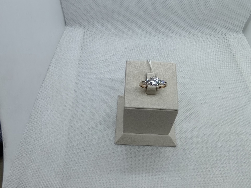 КОЛКМИ585 КОЛЬЦО С КАМНЯМИ (Au 585)