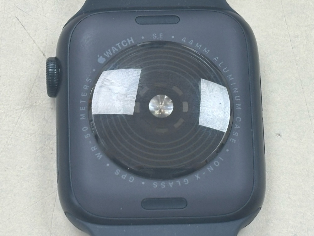 Смарт-часы Apple Watch SE 2022 44mm