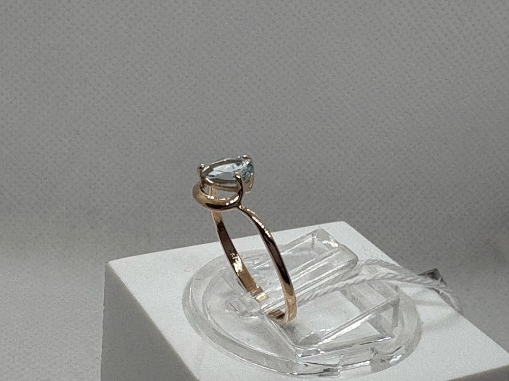 КОЛКМ585 КОЛЬЦО С КАМНЕМ (Au 585)