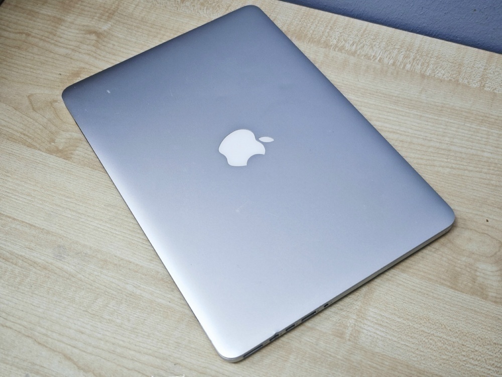 Ноутбук Apple MacBook Pro с дисплеем Retina 13 дюймов Core i5(2015) A1502