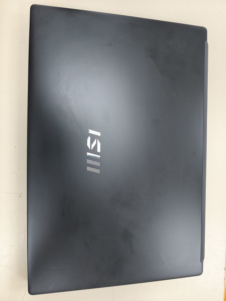 Ноутбук MSI; Core i5-1235U, Iris(R) Xe Graphics, 8 Гб, 256 Гб, Нет
