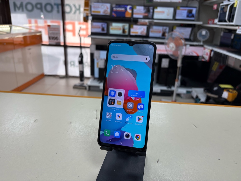 Смартфон Tecno Spark Go 2023 3/64