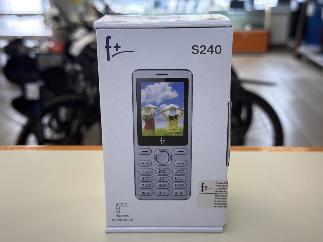 Мобильный телефон F+ S240