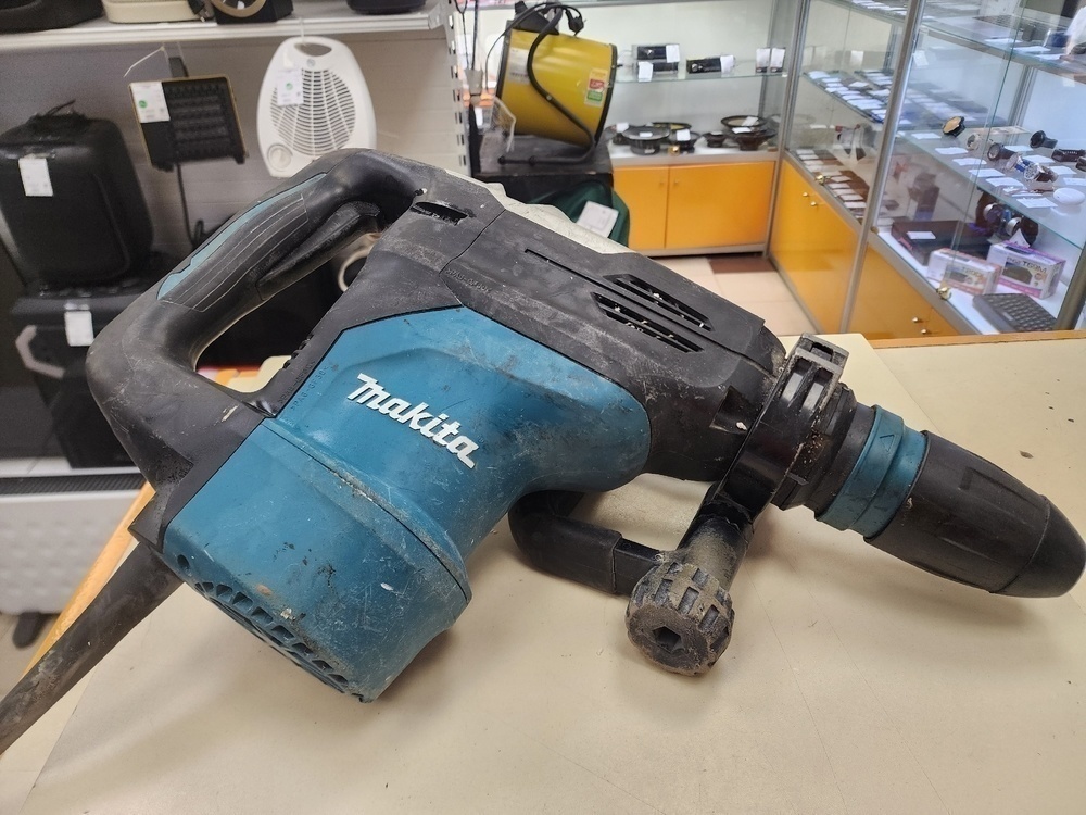 Перфоратор Makita HR4003C