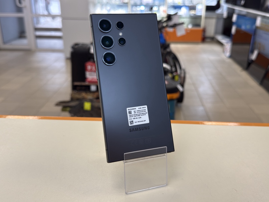 Смартфон Samsung Galaxy S24 Ultra 12/256