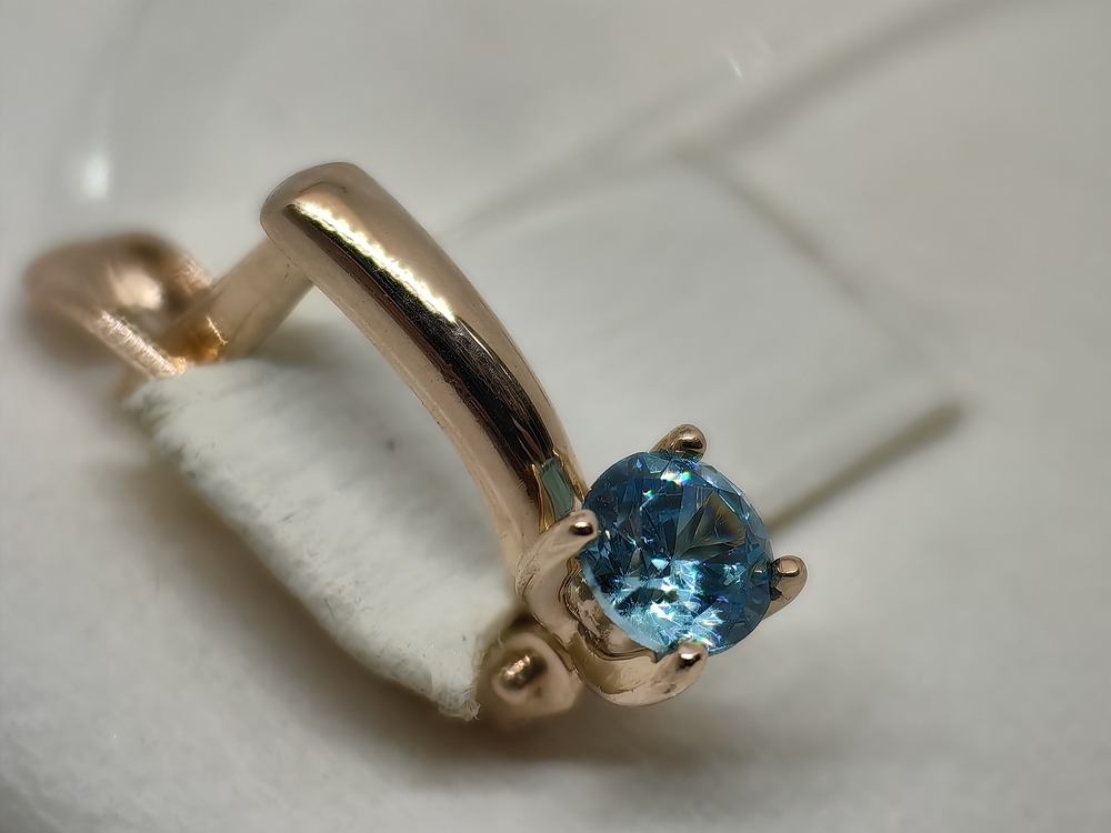 СЕРЬГИ С КАМНЕМ (Au 585)