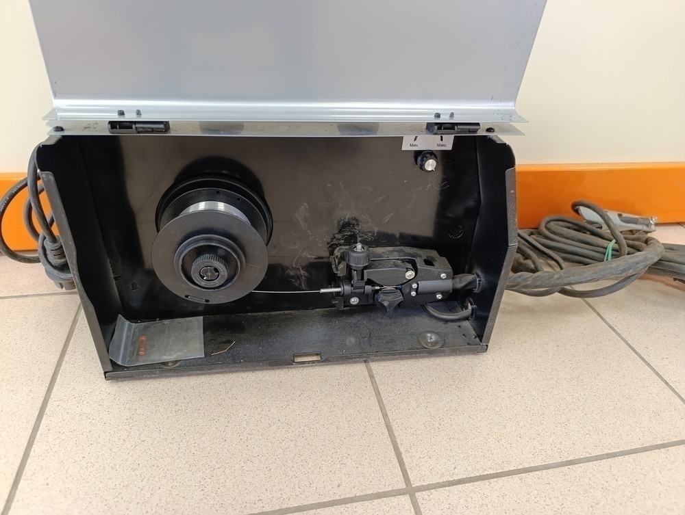 Сварочный аппарат Ресанта САИПА 22В/160А