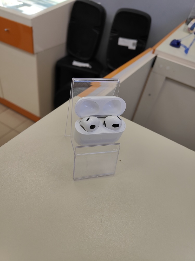 Наушники беспроводные Apple Airpods 3