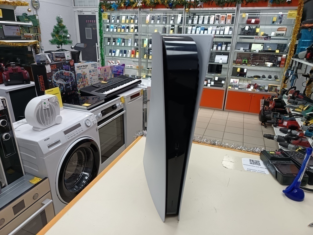 Игровая приставка PlayStation 5 Digital Edition 825Gb