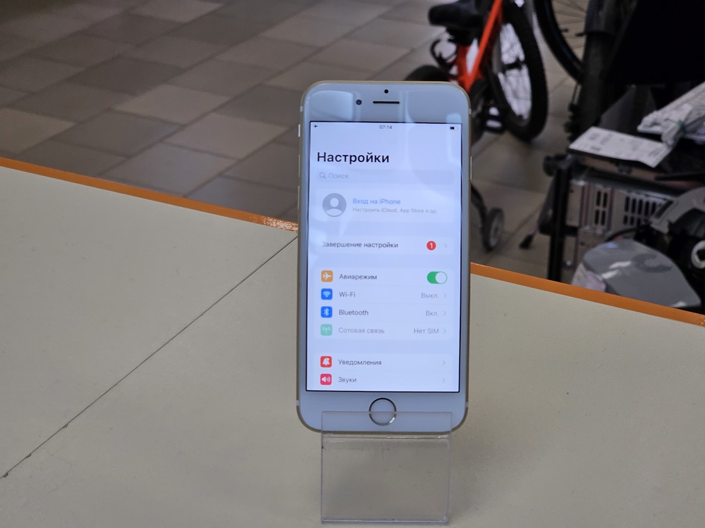 Смартфон Apple iPhone 6S 32Gb