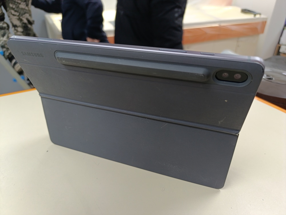 Планшет Samsung Tab S6 LTE 6/128