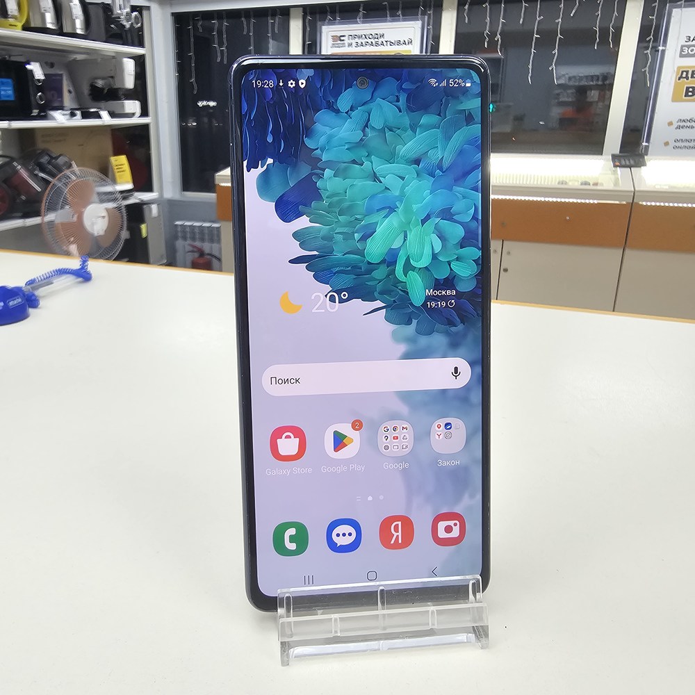 Смартфон Samsung Galaxy S20 FE 6/128