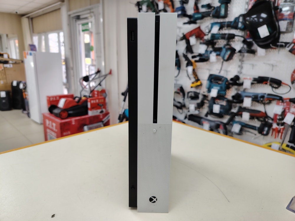 Игровая приставка Xbox One S 1TB