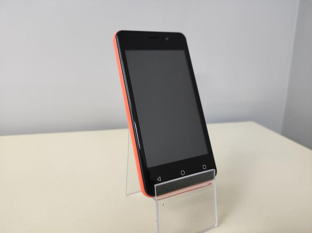 Смартфон Dexp A440