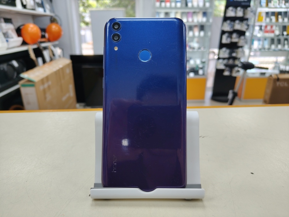 Смартфон Honor 8C 3/32