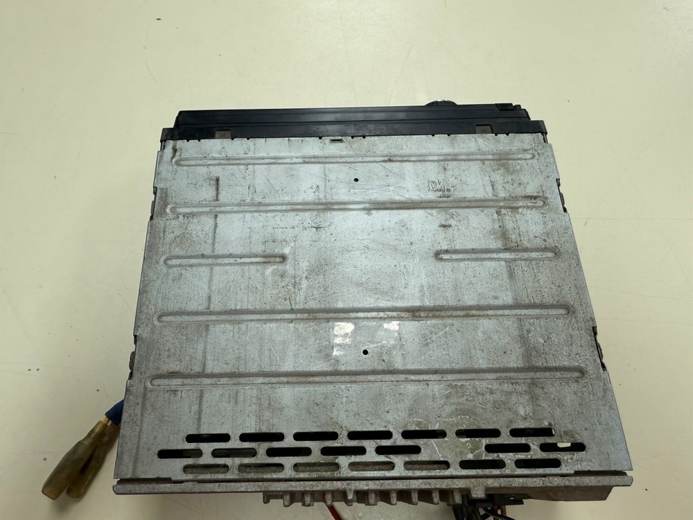 МАГНИТОЛА SONY cdx-g2000ui