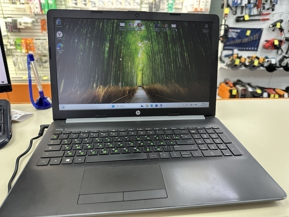 Ноутбук HP; A6-9225, AMD Radeon (TM) Graphics, 8 Гб, 250 Гб, Нет