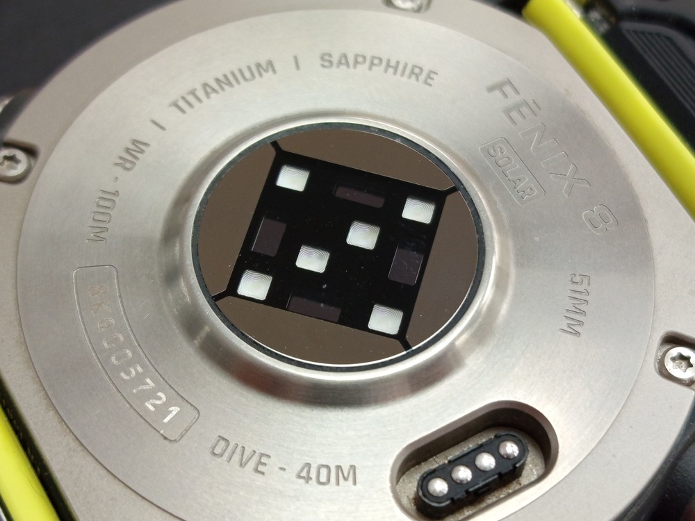 Смарт-часы Garmin Fenix 8 51 мм AMOLED Sapphire Titanium