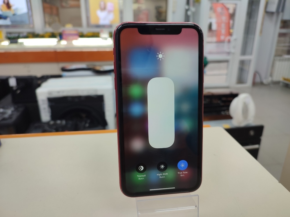 Смартфон Apple iPhone 11 64Gb