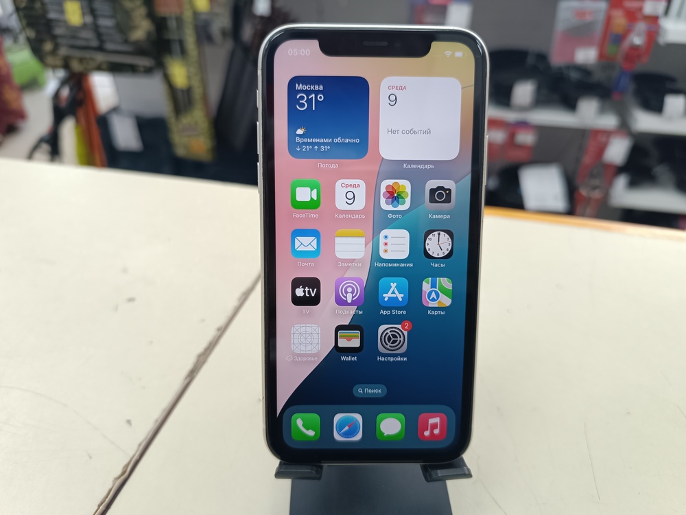 Смартфон Apple iPhone 11 64Gb
