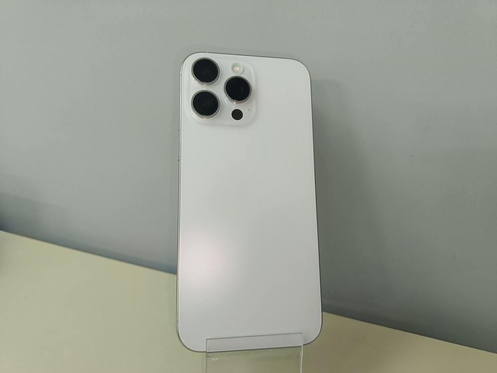 Смартфон Apple Iphone 16 Pro Max 256Gb