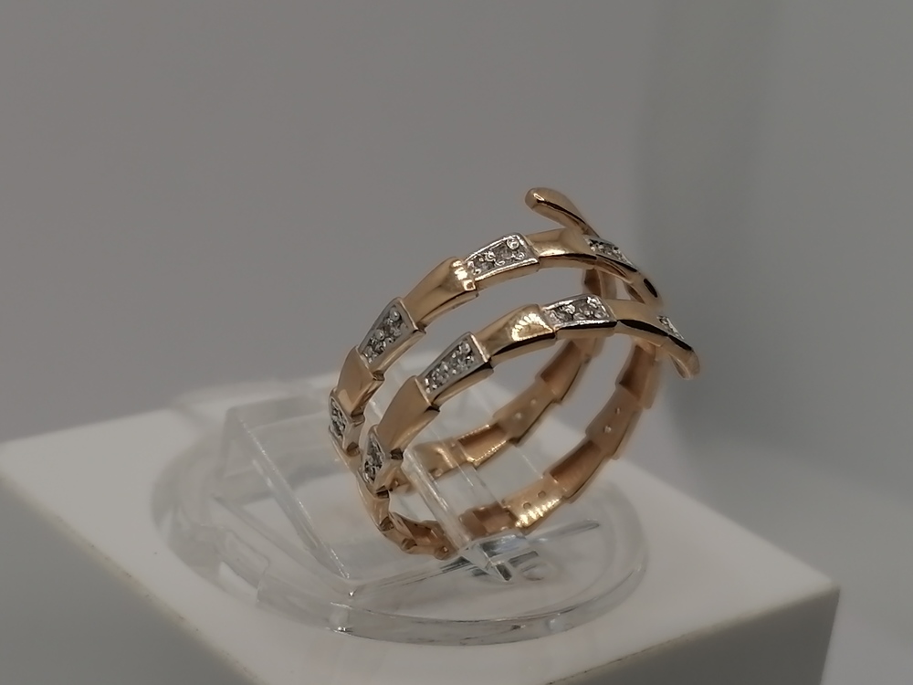 КОЛЬЦО С КАМНЯМИ (Au 585)