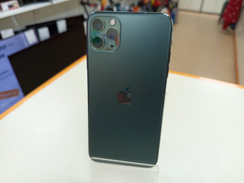 Смартфон Apple iPhone 11 Pro Max 64Gb