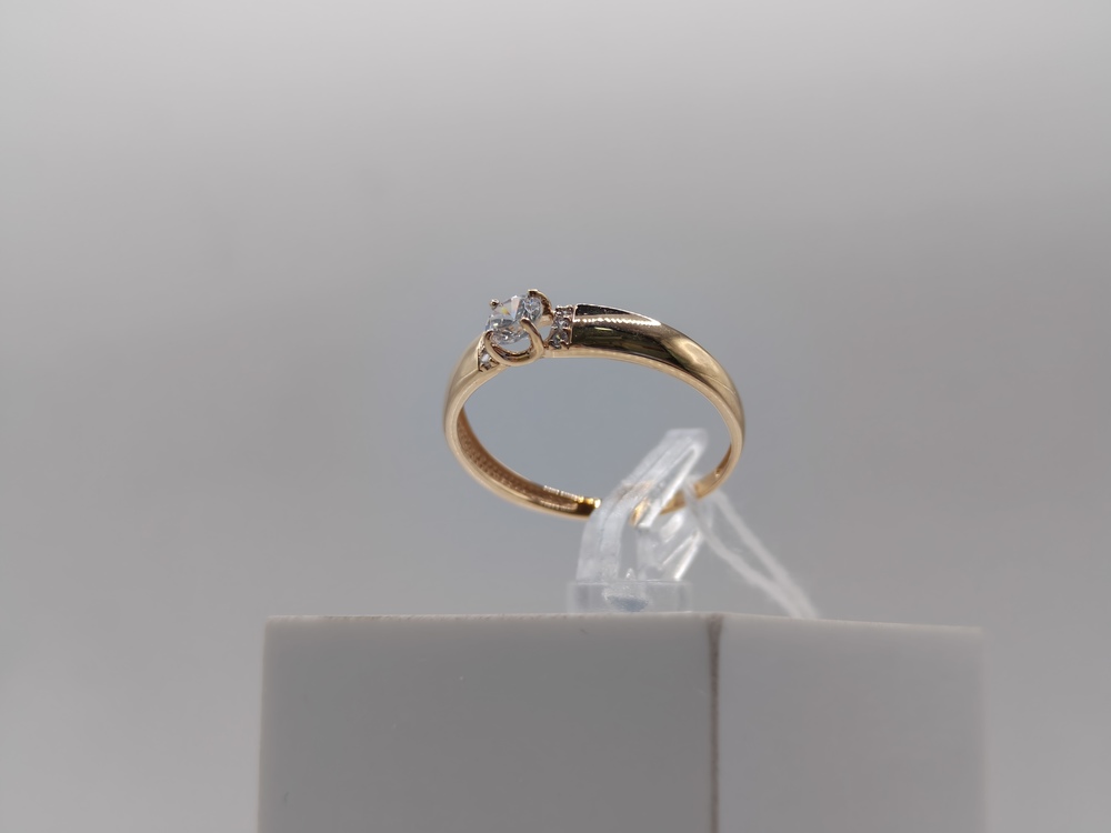 КОЛКМИ585 КОЛЬЦО С КАМНЯМИ (Au 585)