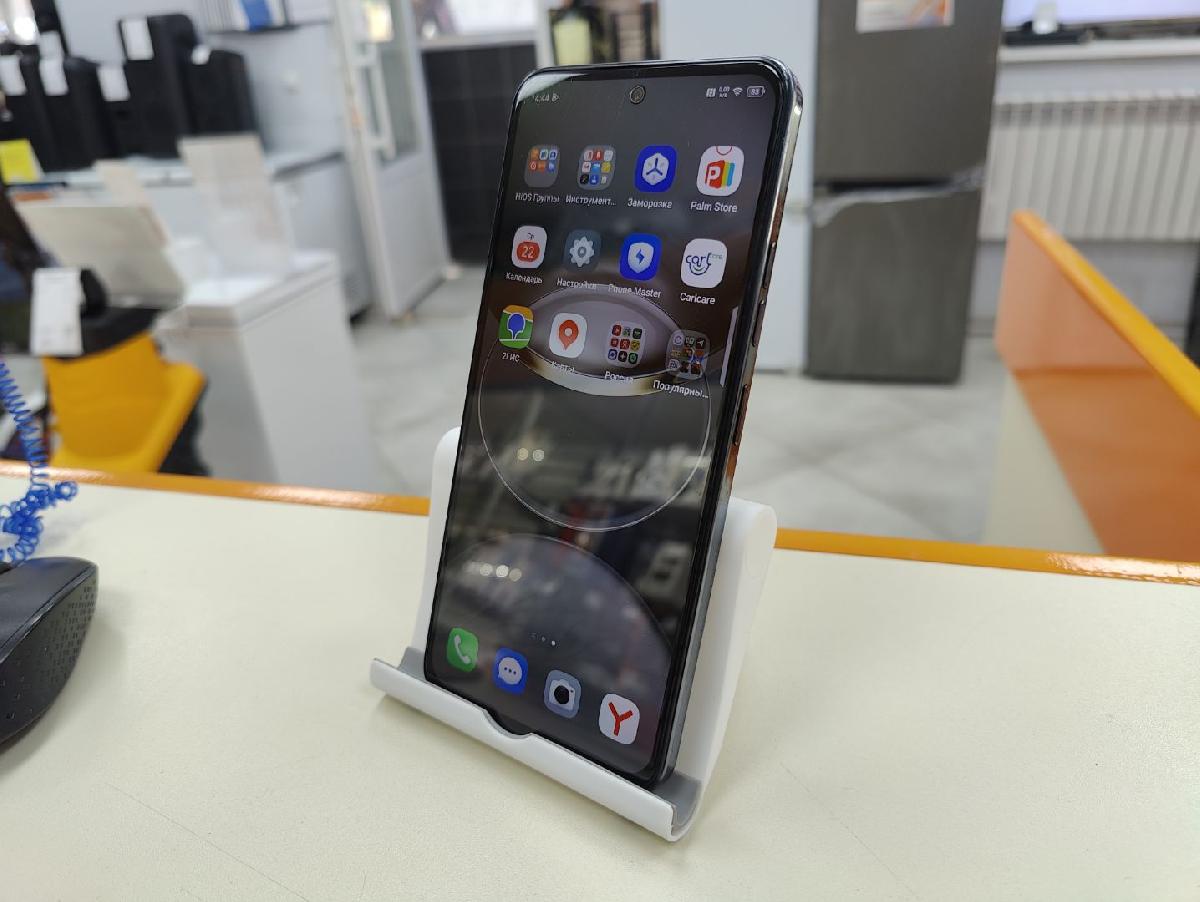 Смартфон Tecno SPARK 30 PRO 8/128