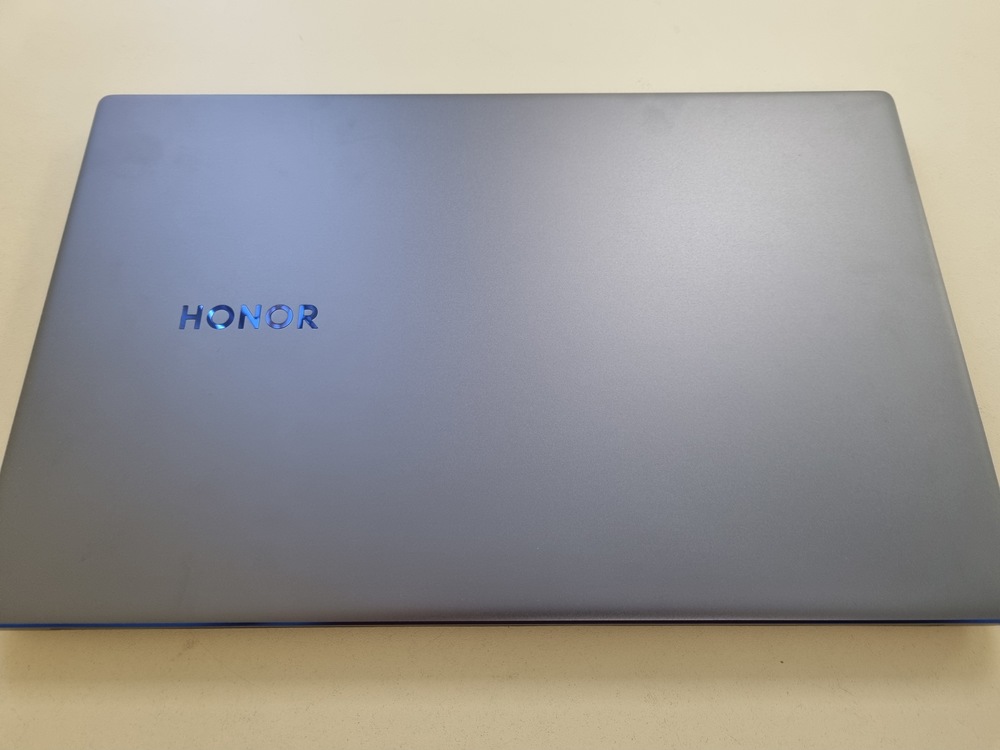 Ноутбук Honor NMH-WDQ9HN; Ryzen 5-5500U, Radeon Graphics, 8 Гб, 512 GB, Нет