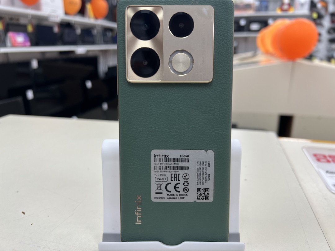 Смартфон Infinix Note 40 Pro 12/256