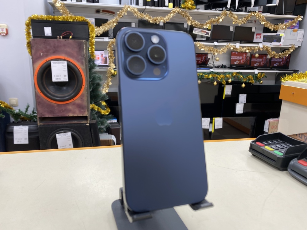 Смартфон Apple Iphone 15 Pro 128Gb