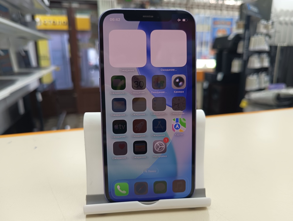 Смартфон Apple iPhone 12 64Gb