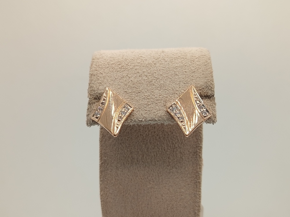 СКМИ585 СЕРЬГИ С КАМНЯМИ (Au 585)