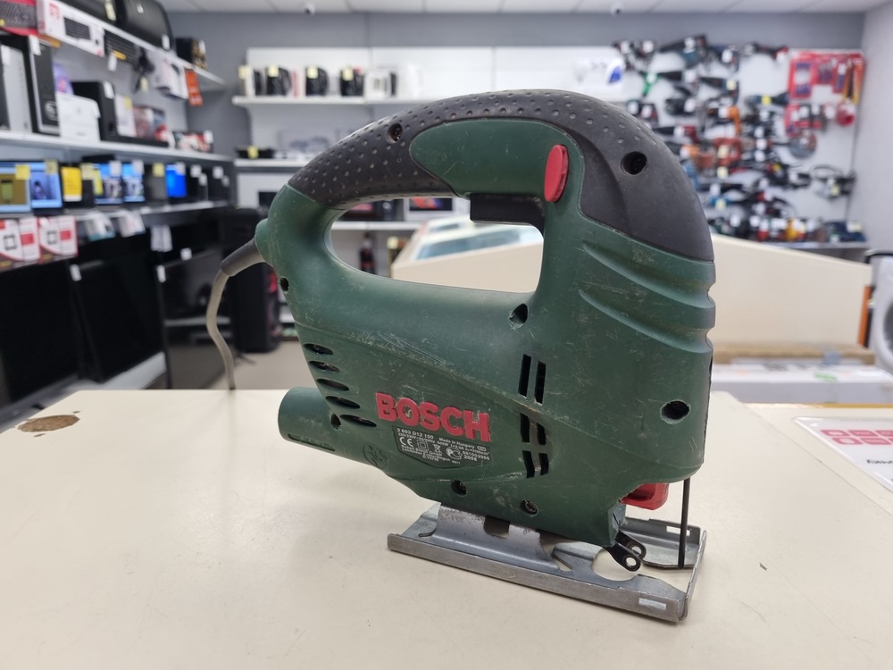 Лобзик Bosch PST 670