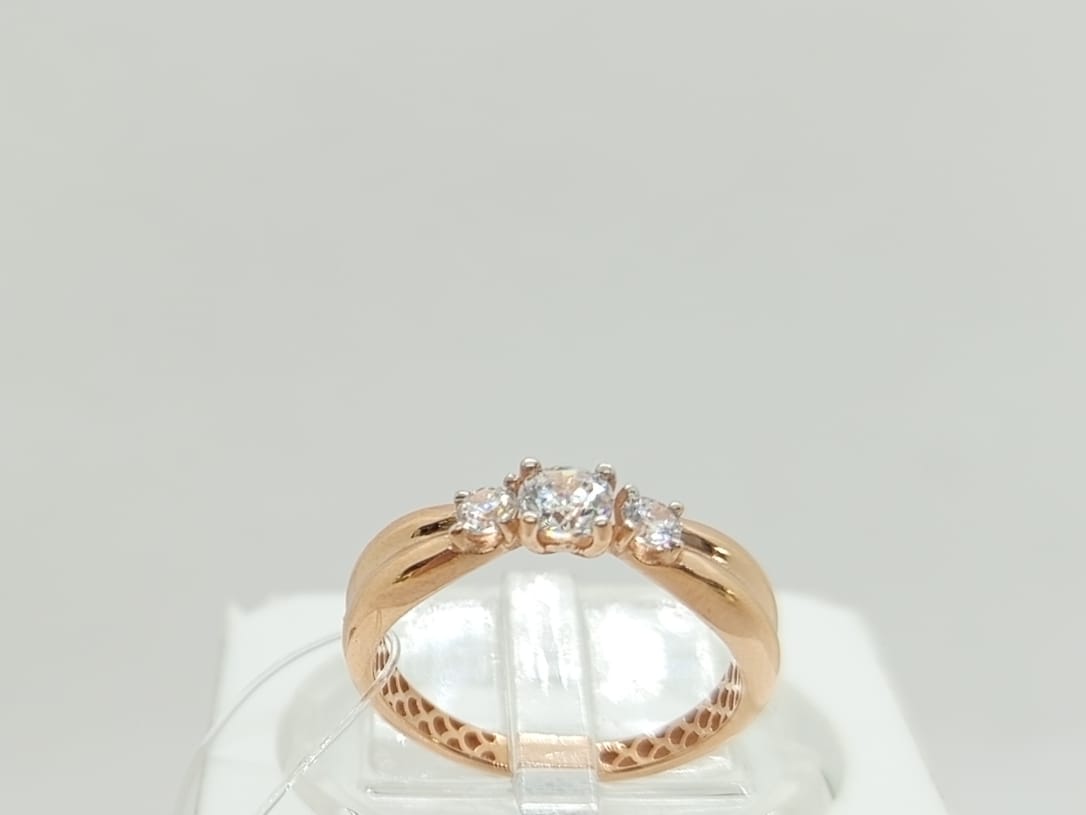 КОЛЬЦО С КАМНЯМИ (Au 585)