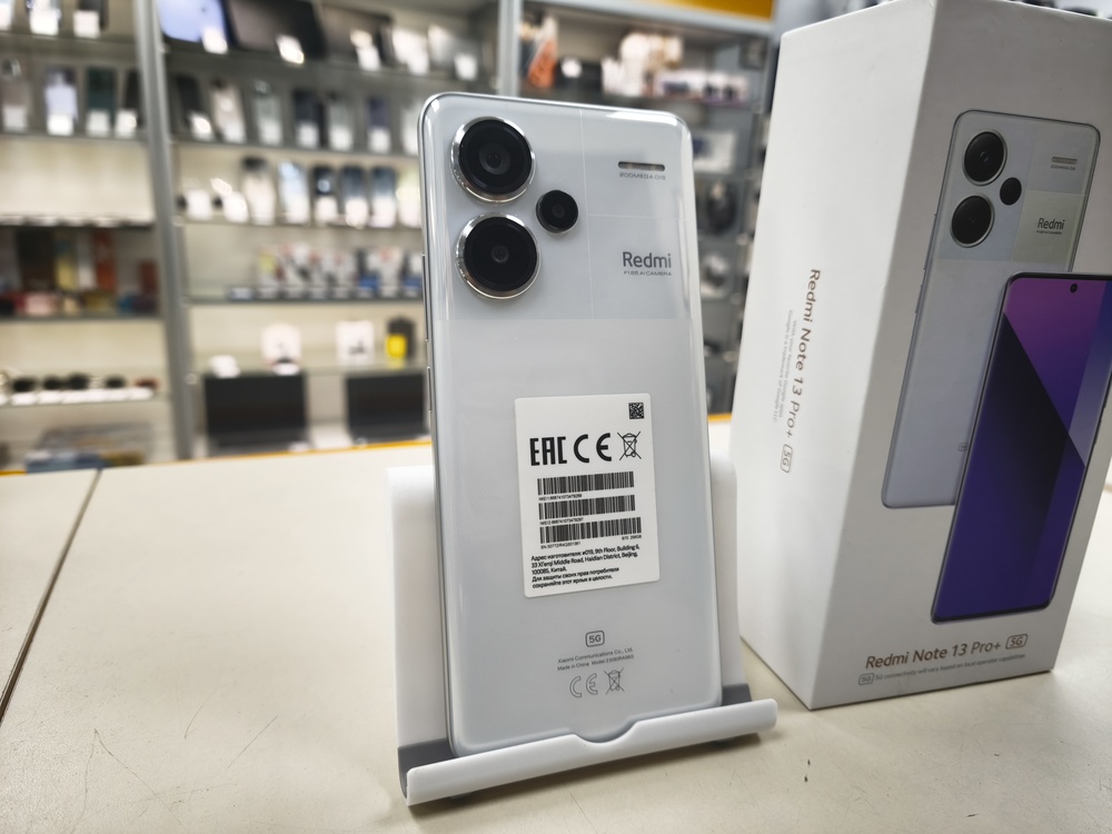 Смартфон Xiaomi Redmi Note 13 Pro+ 8/256