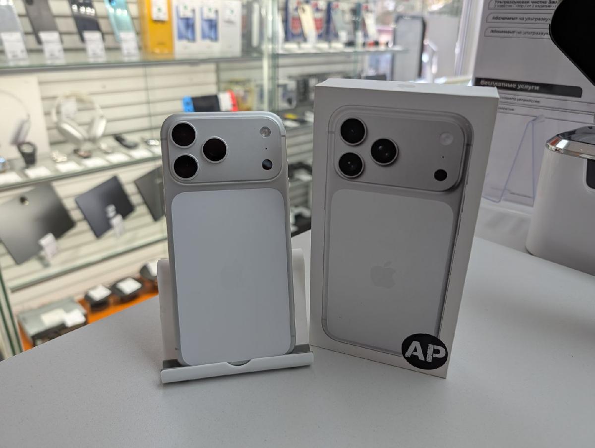 Смартфон Apple Iphone 17 Pro Max 256Gb eSim