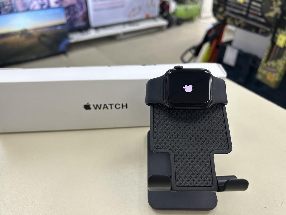 Смарт-часы Apple Watch SE 2022 40mm