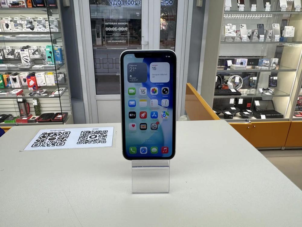 Смартфон Apple iPhone 11 64Gb