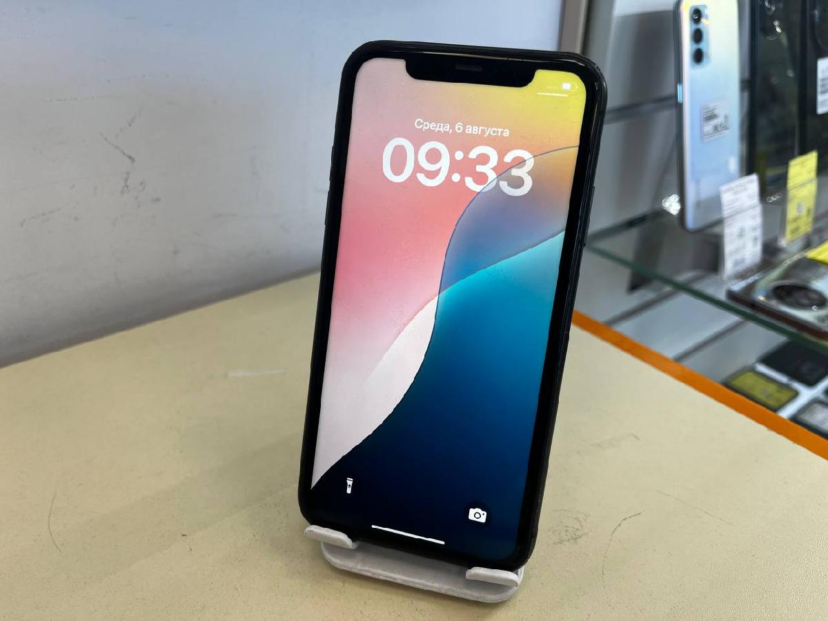 Смартфон Apple iPhone 11 64Gb