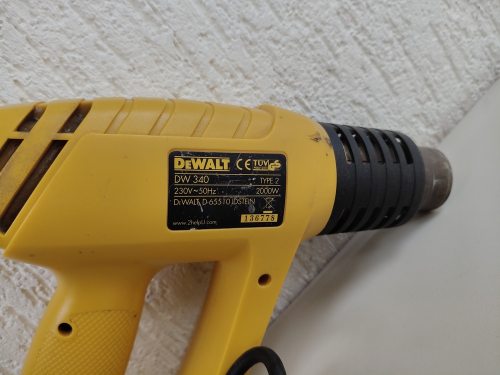 Строительный фен DeWalt DW-340