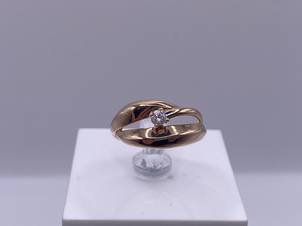 КОЛКМ585 КОЛЬЦО С КАМНЕМ (Au 585)