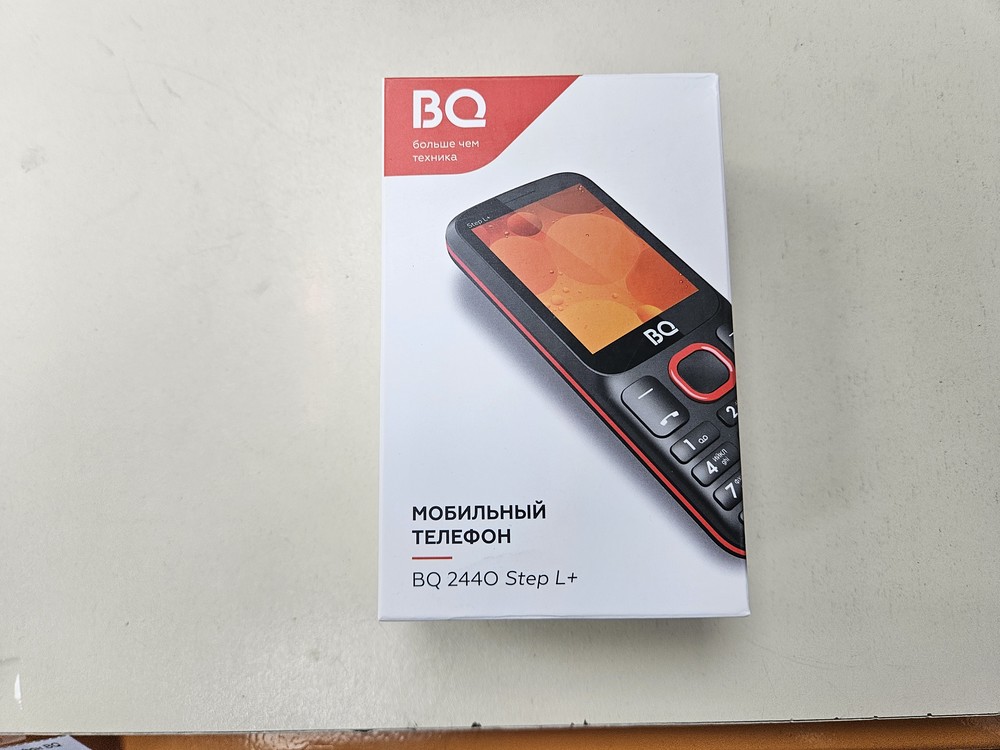 Мобильный телефон BQ 2440