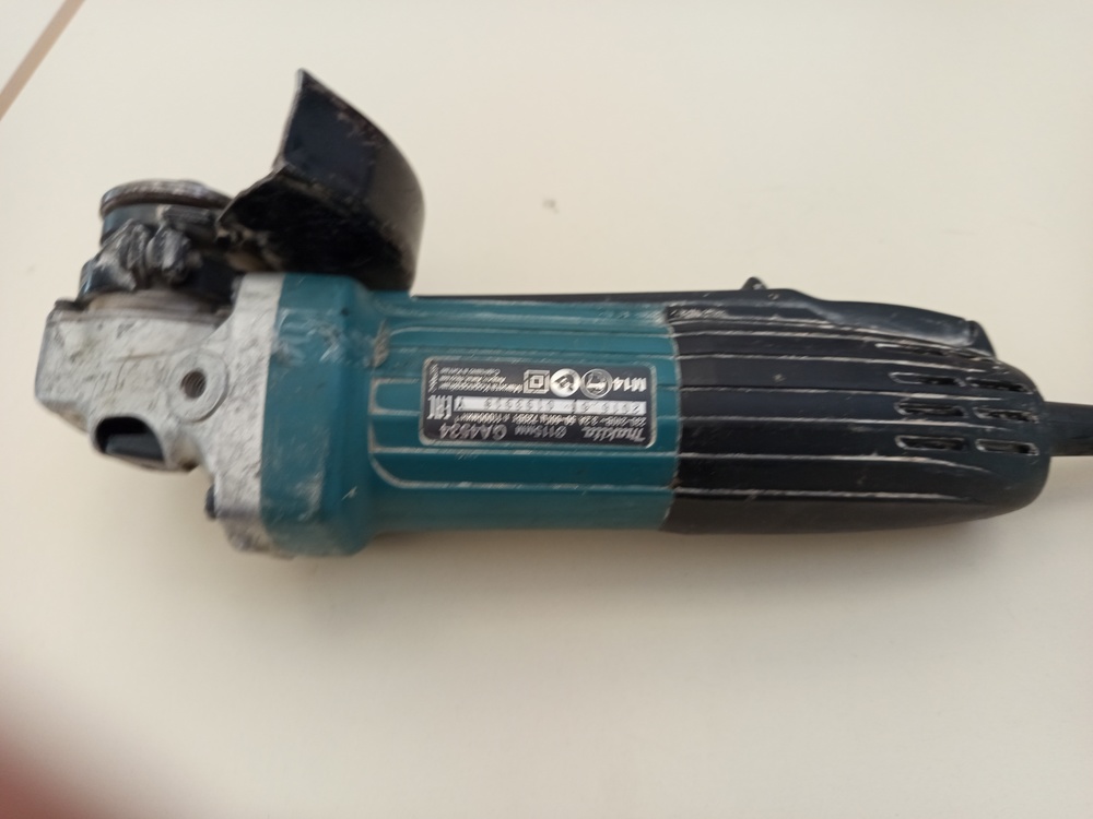 Угловая шлифмашина Makita GA4534