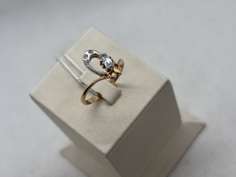 КОЛЬЦО С КАМНЯМИ (Au 585)